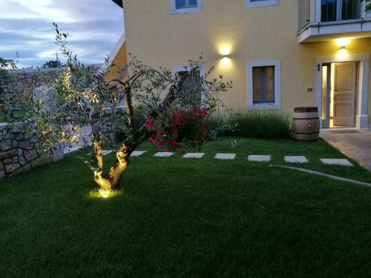 Agriturismo Ostrouska Sgonico Exteriér fotografie